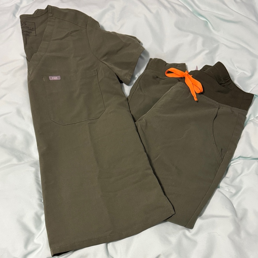 Olive Green Scrub Set with Orange Drawstring